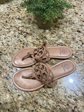TORY BURCH Miller Pale Pink Leather Thong Sandal 8M